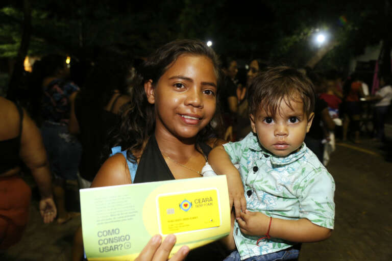 Beneficiários do cartão Ceará Sem Fome receberão segunda parcela do