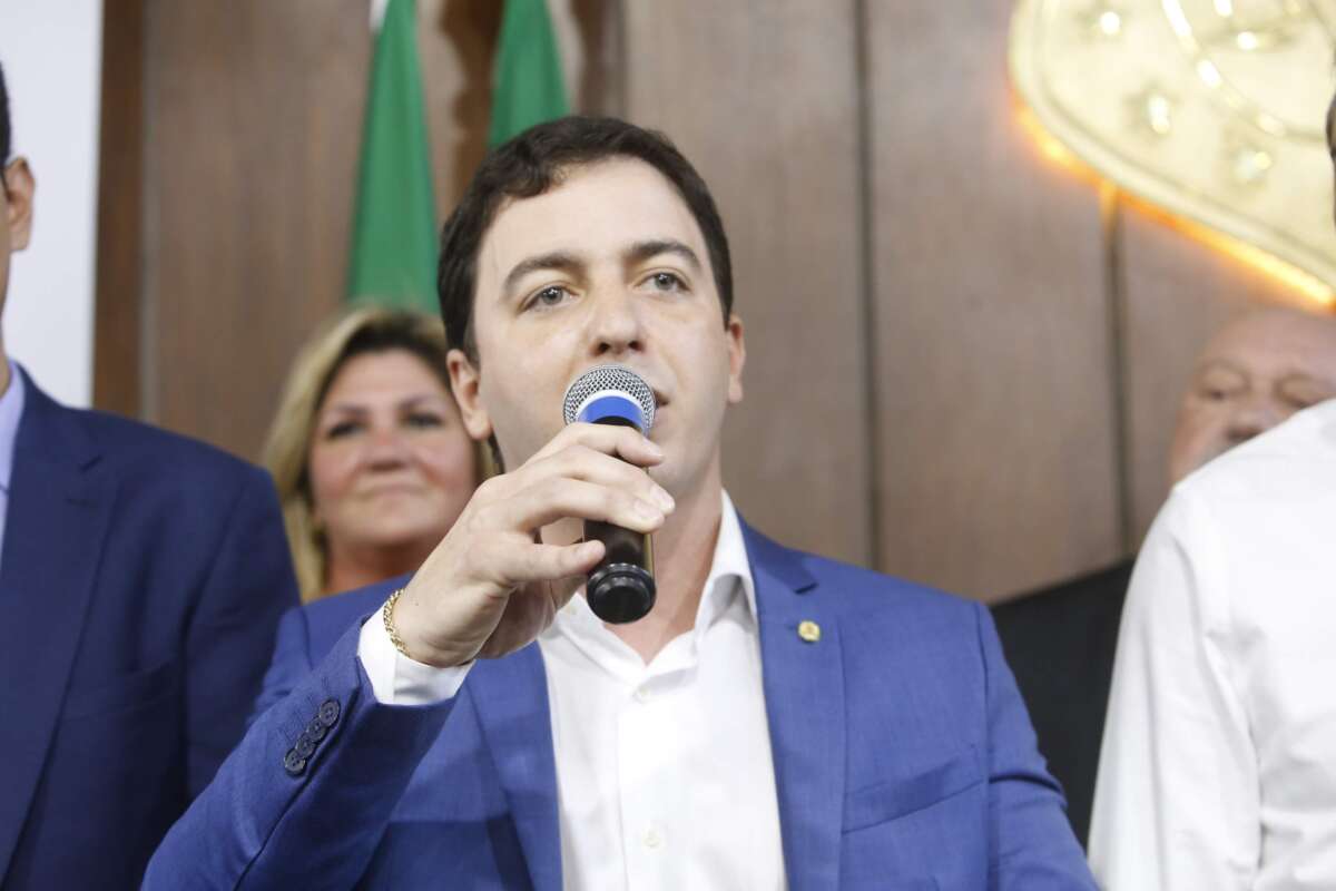 Em Posse De Novo Secret Rio Governador Elmano De Freitas Anuncia S Rie