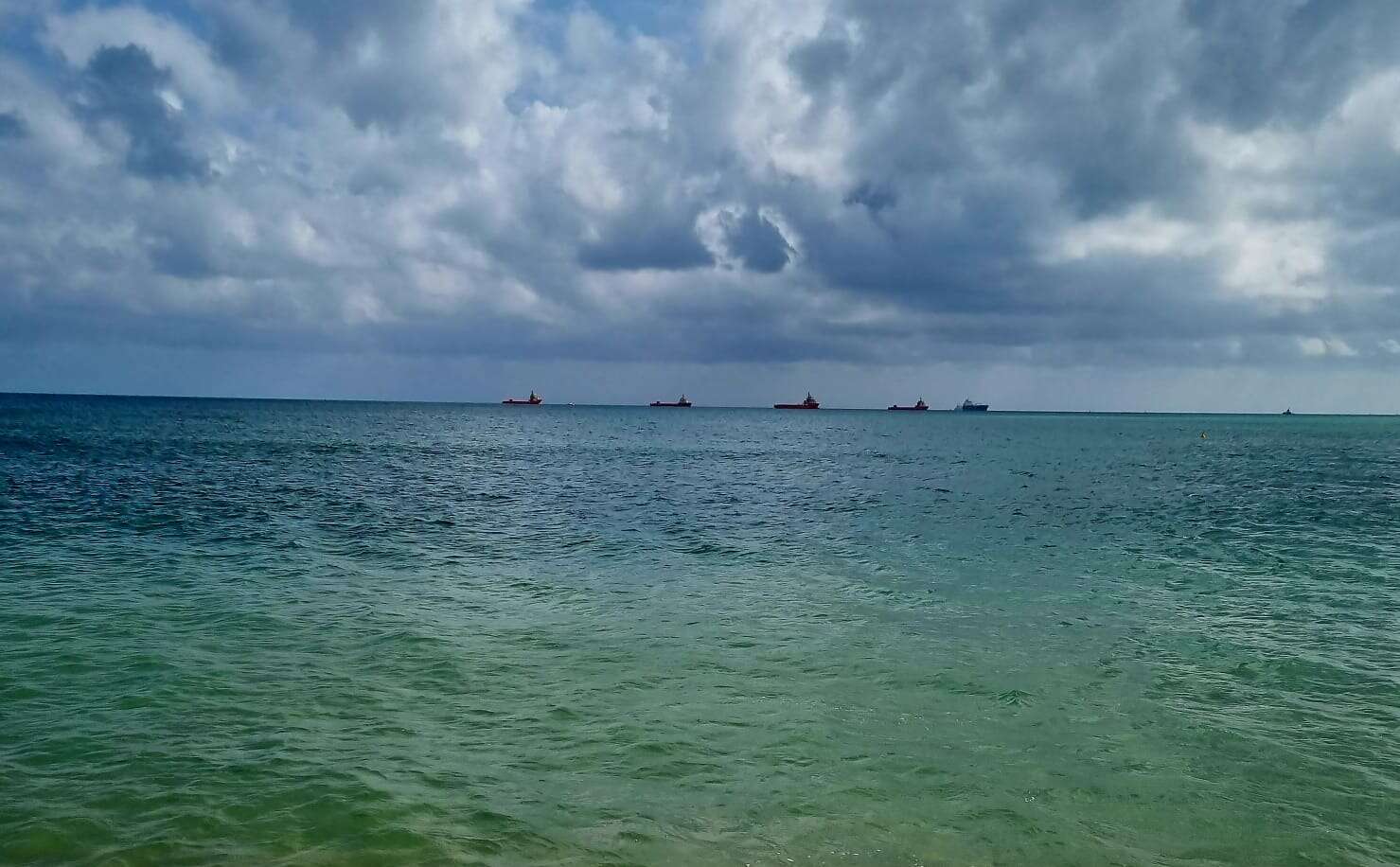 Fortaleza Trechos De Praia Est O Pr Prios Para Banho Neste Fim De