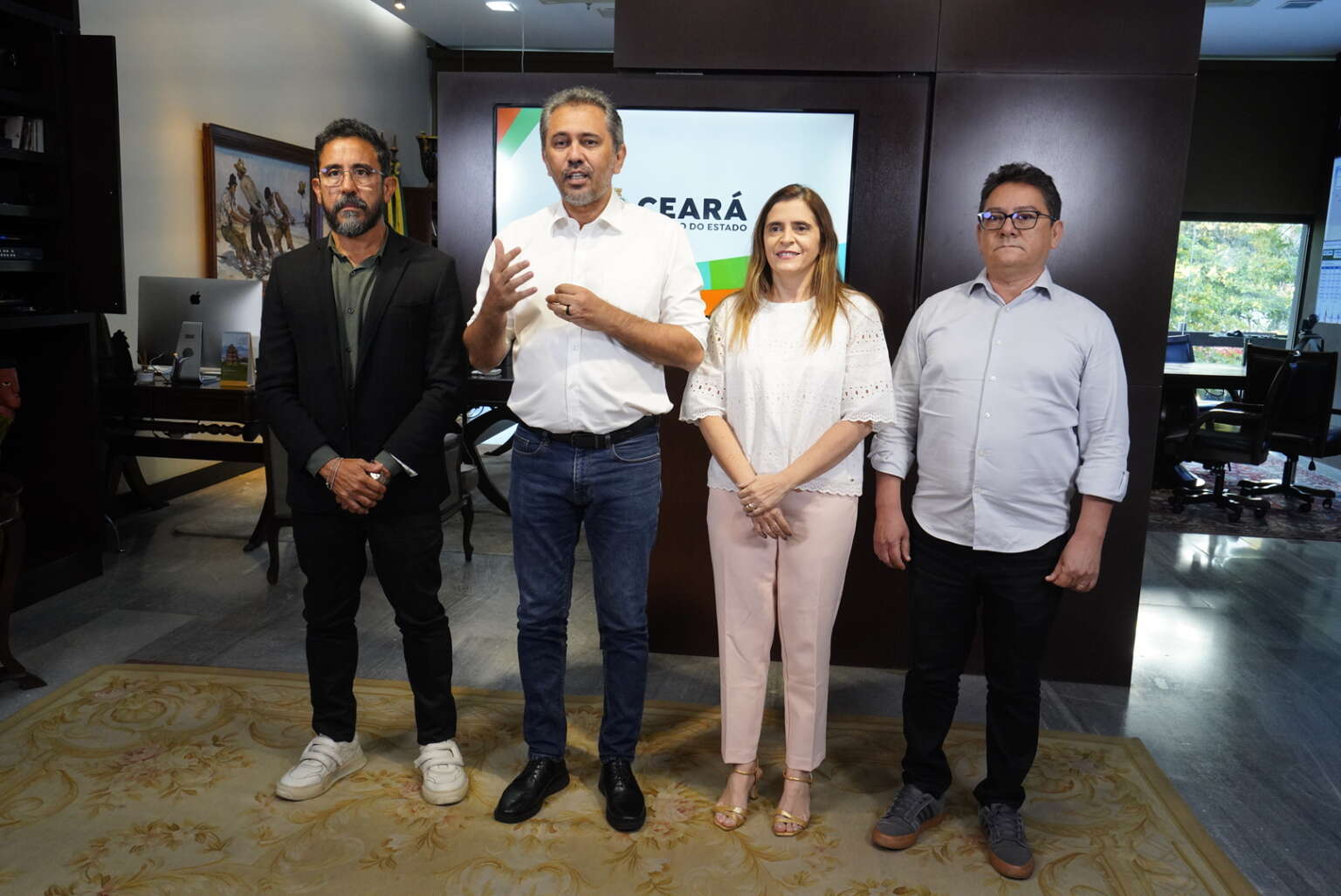 Governador Elmano De Freitas Anuncia Promo Es E Pagamentos A